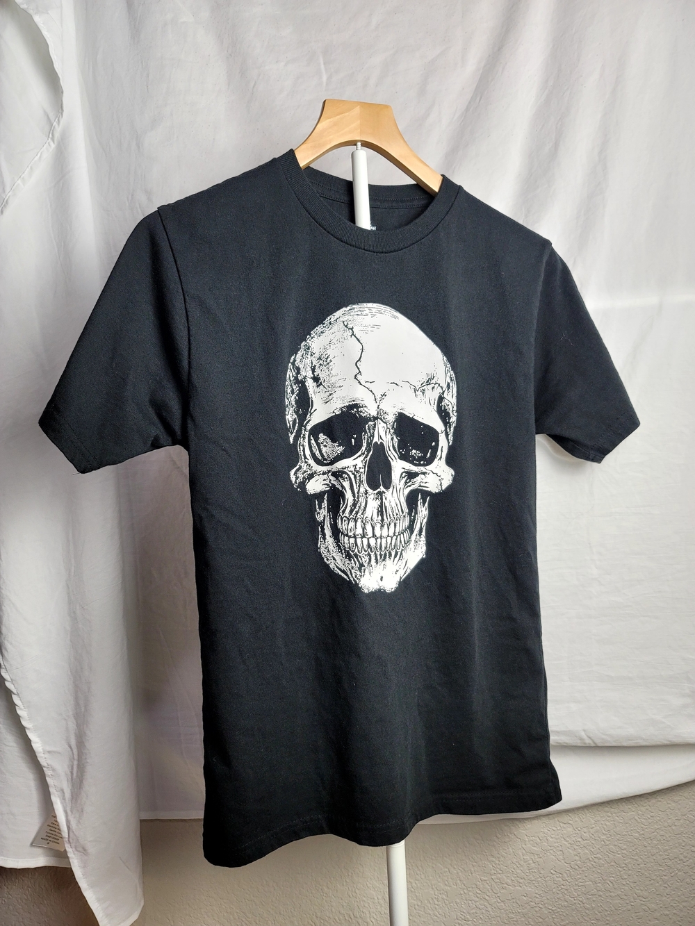 Men's Black Skull Graphic Short Sleeve Tee - Classic Crew